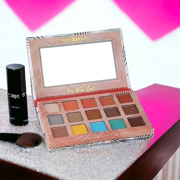 Trend Beauty IN RIO LOVE 15 pan eyeshadow palette | NIB​ - Picture 4 of 5
